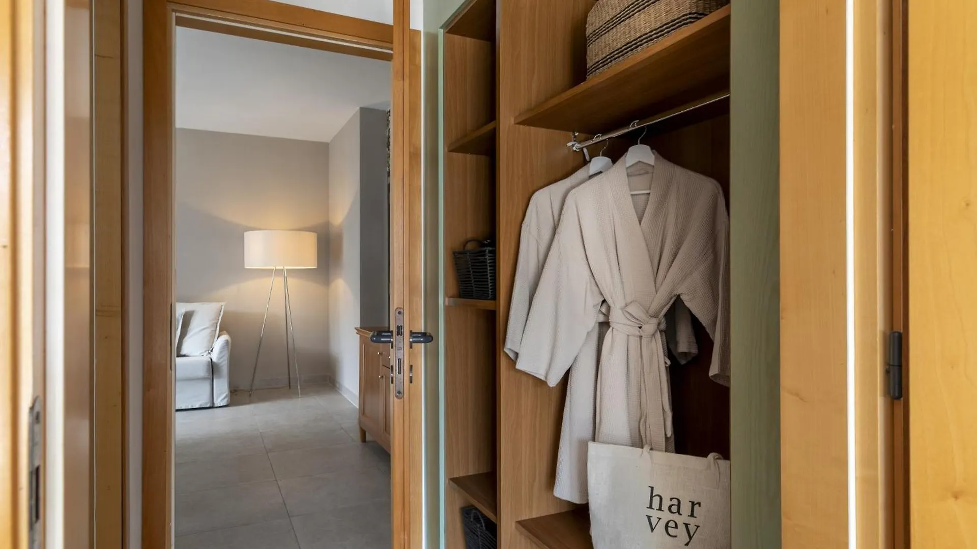 Harvey Suites Hotel & Residence Lido di Jesolo 4*,  Italien